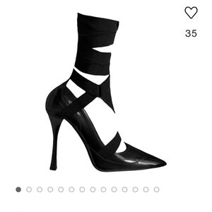 Gucci Tom Ford Shoes 2002 Lace-up Ribbon Black Leather Heels